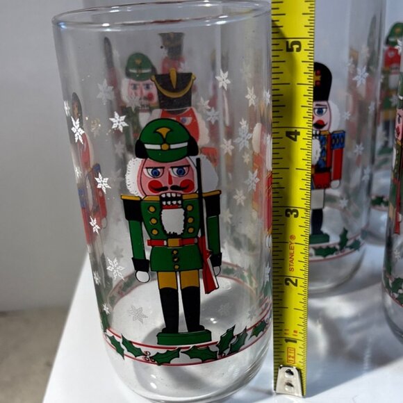 Libby Nutcracker Holiday Glasses Festive Snowflake Design Holly Accents Set Of 5 - Picture 7 of 9